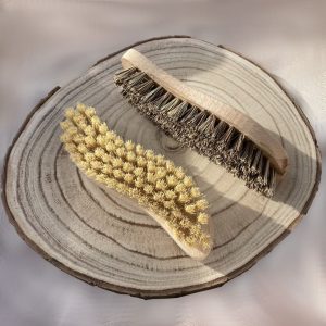 Brosse à ménage ergonomique